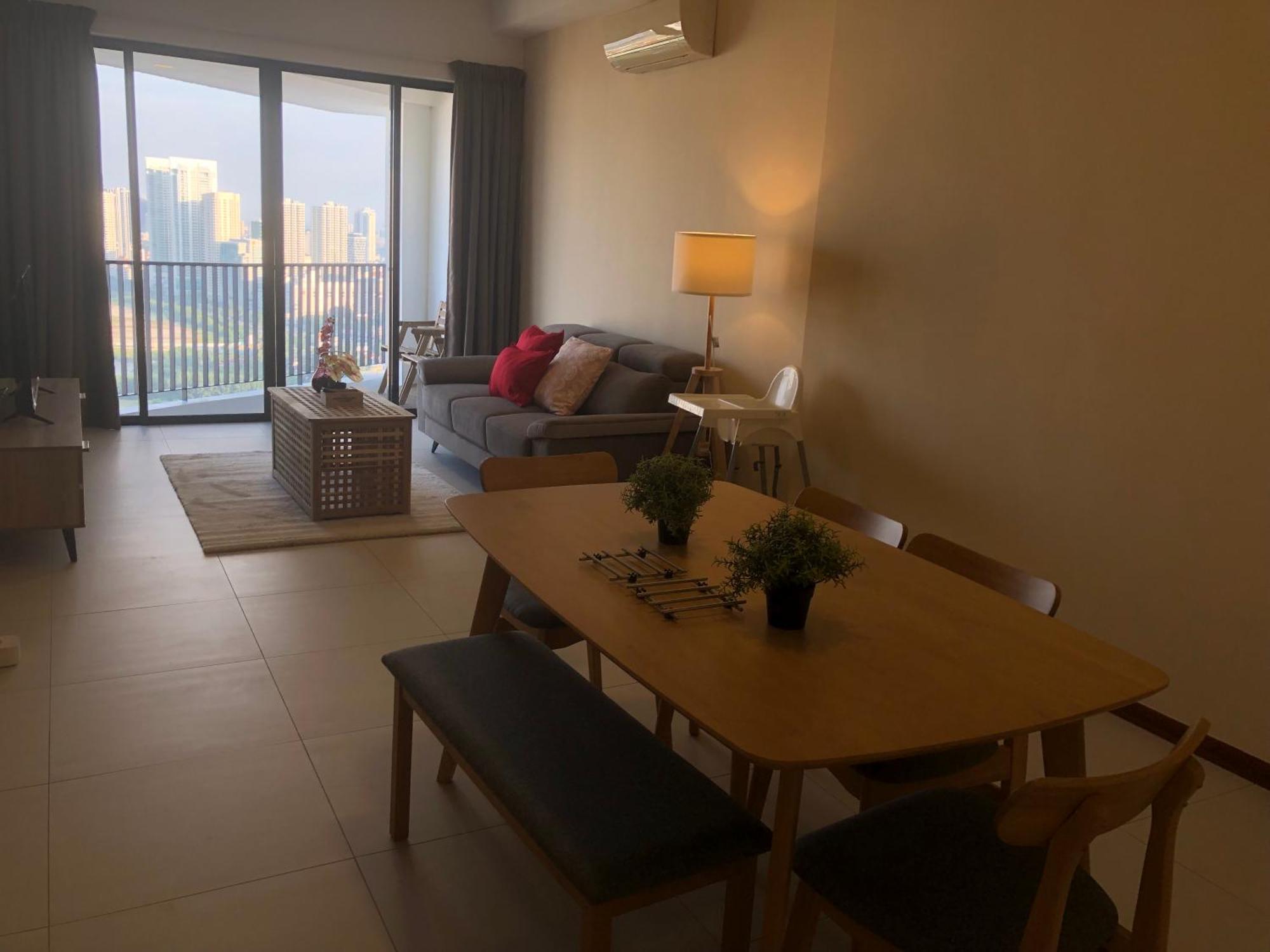 The Landmark Seaview Netflix By Blue Sky Holidays George Town Eksteriør bilde