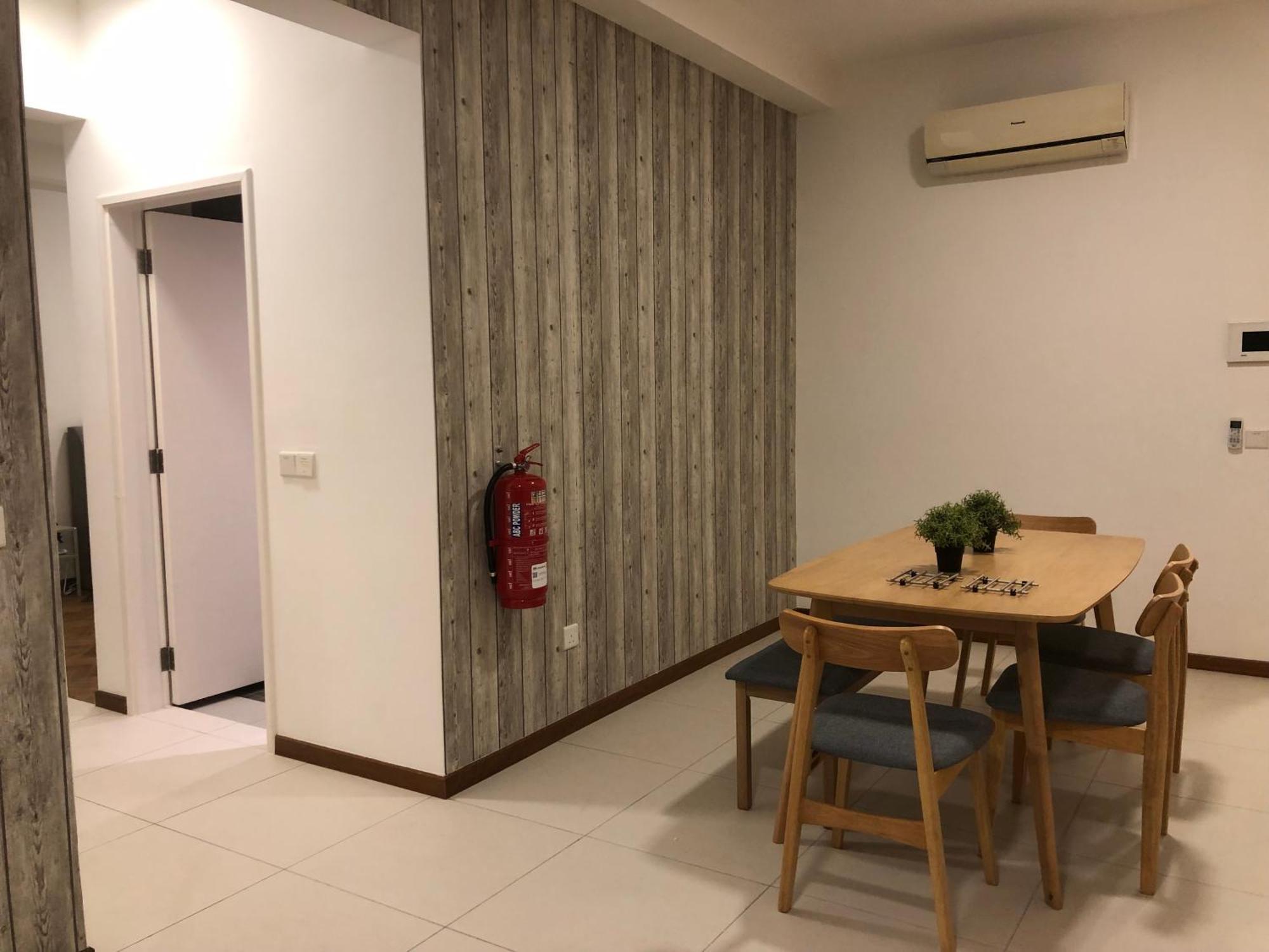 The Landmark Seaview Netflix By Blue Sky Holidays George Town Eksteriør bilde