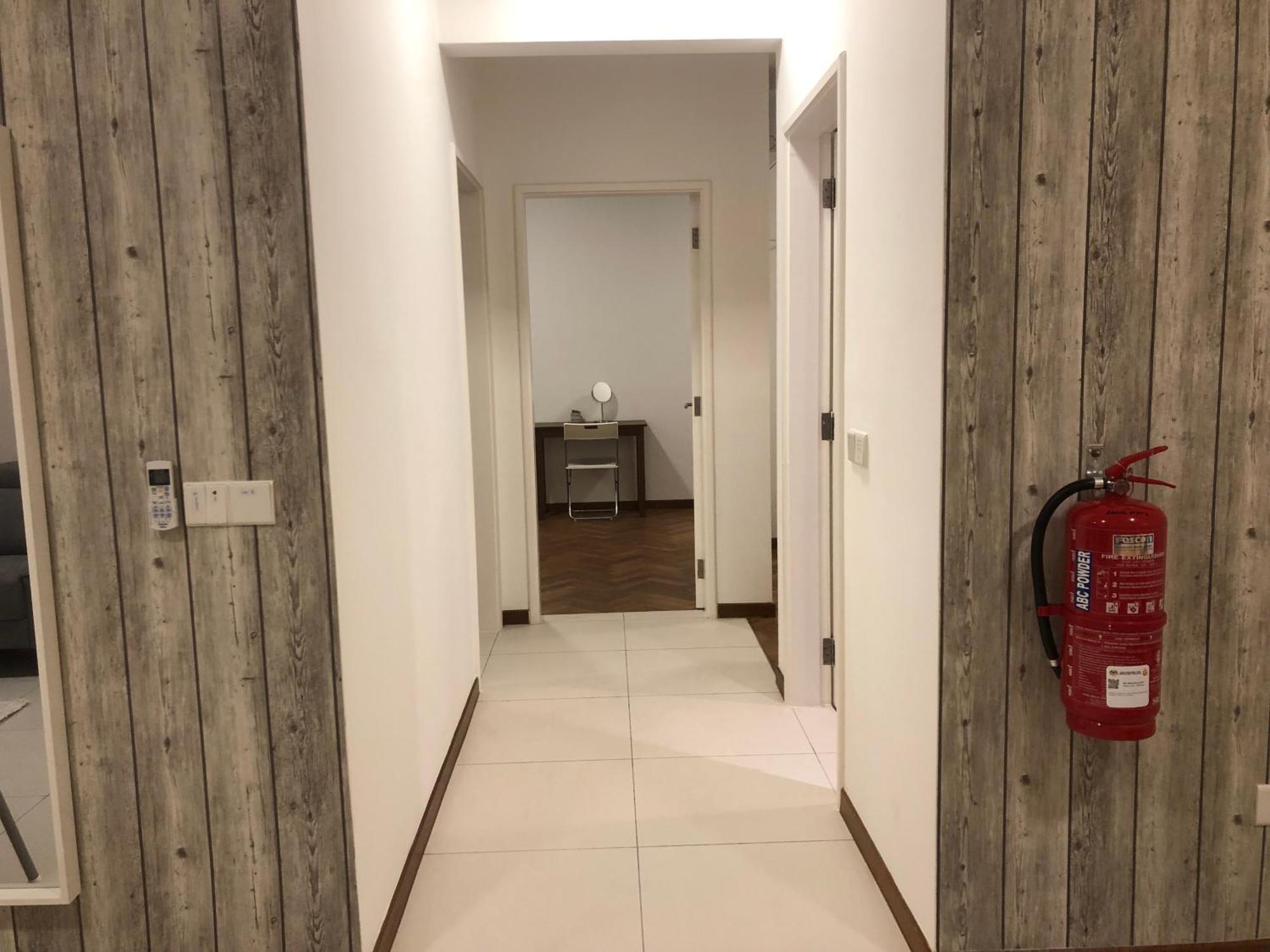 The Landmark Seaview Netflix By Blue Sky Holidays George Town Eksteriør bilde